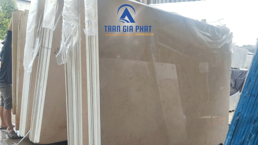 430m² Đá Rosa Light Đã Cập Cảng Cát Lái